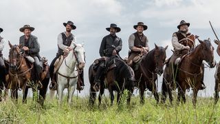 112. Великолепная семерка (2016)