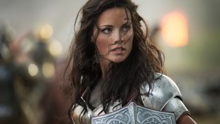 19. Тор 2: Царство тьмы (2013)