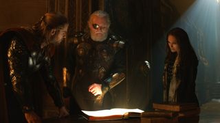 56. Тор 2: Царство тьмы (2013)