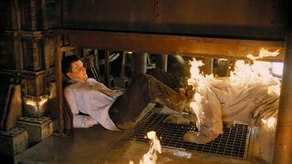 44. Обитель зла (2002)