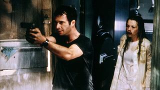 50. Обитель зла (2002)