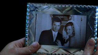 80. Обитель зла (2002)