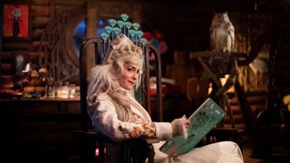 41. Санта и компания (2017)