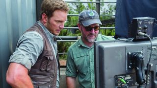 13. Мир Юрского периода (2015)