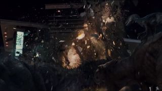 34. Мир Юрского периода (2015)