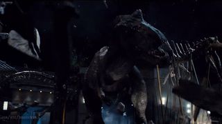 99. Мир Юрского периода (2015)