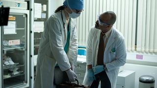 100. Выживут только любовники (2013)