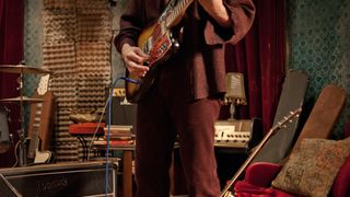 113. Выживут только любовники (2013)