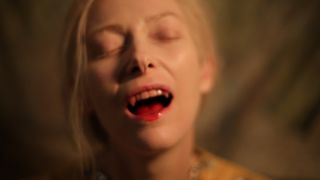 23. Выживут только любовники (2013)