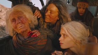 100. Безумный Макс: Дорога ярости (2015)