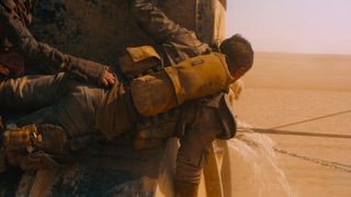 122. Безумный Макс: Дорога ярости (2015)