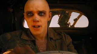 126. Безумный Макс: Дорога ярости (2015)