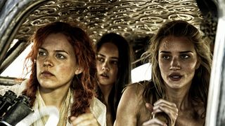 13. Безумный Макс: Дорога ярости (2015)