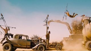 27. Безумный Макс: Дорога ярости (2015)