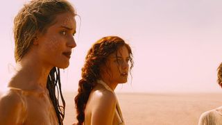 58. Безумный Макс: Дорога ярости (2015)