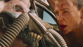 61. Безумный Макс: Дорога ярости (2015)