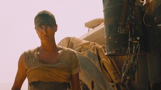 62. Безумный Макс: Дорога ярости (2015)