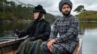 17. Виктория и Абдул (2017)
