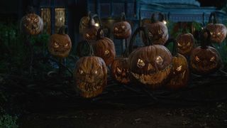 27. Тайна дома с часами (2018)