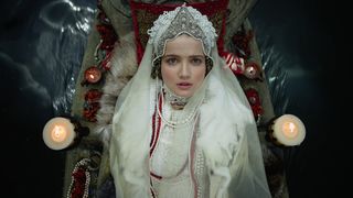 18. Он – дракон (2015)