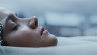 24. Он – дракон (2015)