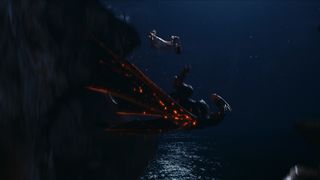 28. Он – дракон (2015)