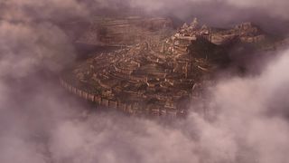 22. Бахубали: Рождение легенды (2017)