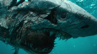 112. Пираты Карибского моря: Мертвецы не рассказывают сказки (2017)