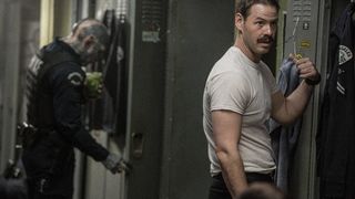 41. Яркость (2017)