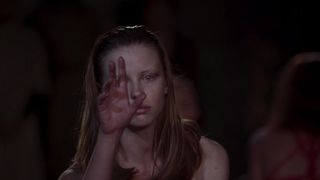 56. Суспирия (2018)