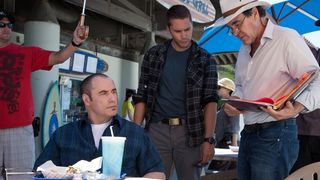 16. Особо опасны (2012)