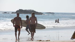 23. Особо опасны (2012)