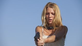 27. Особо опасны (2012)