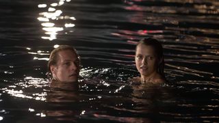 21. На гребне волны (2015)