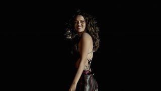 62. На гребне волны (2015)