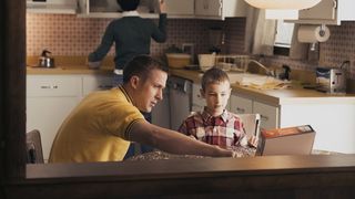 13. Человек на Луне (2018)