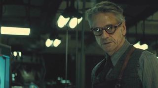 63. Бэтмен против Супермена: На заре справедливости (2016)