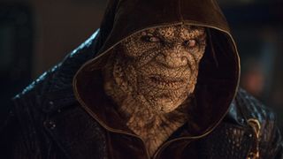 13. Отряд самоубийц (2016)