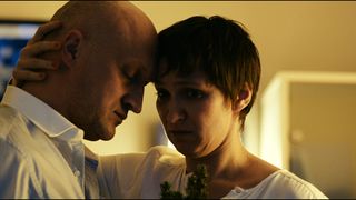 10. Со мною вот что происходит (2012)