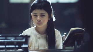 28. Служанка (2016)