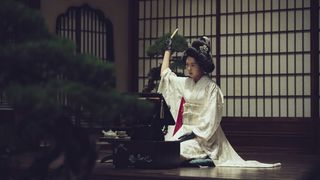 36. Служанка (2016)