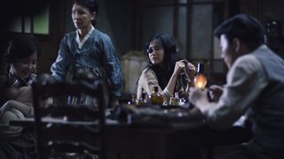 89. Служанка (2016)