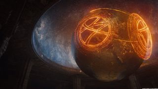 34. Доктор Стрэндж (2016)