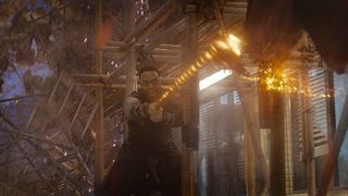 65. Доктор Стрэндж (2016)