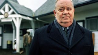 44. Фаворит (2003)