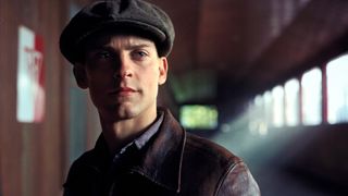 85. Фаворит (2003)