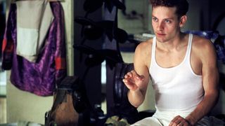 89. Фаворит (2003)