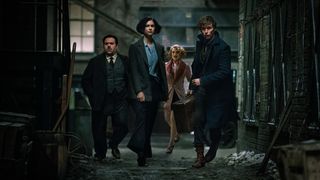 13. Фантастические твари и где они обитают (2016)