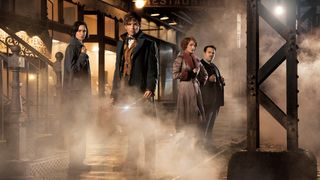 25. Фантастические твари и где они обитают (2016)