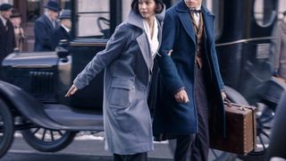 74. Фантастические твари и где они обитают (2016)